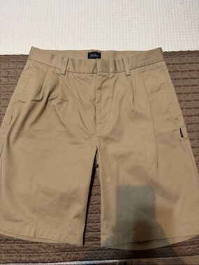 Parker uniform Men's Tan Flat-Front Shorts 30
